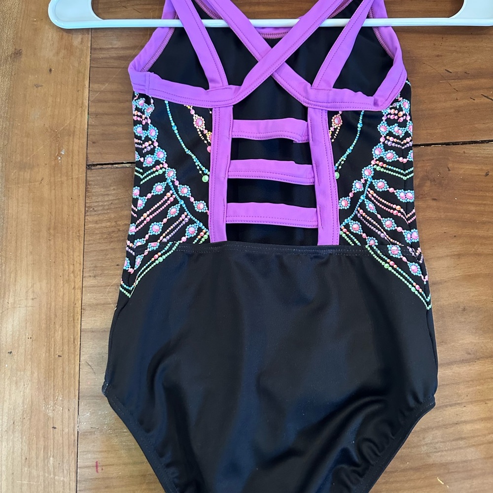 Sylvia P gymnastics Leo, child size 8, EUC